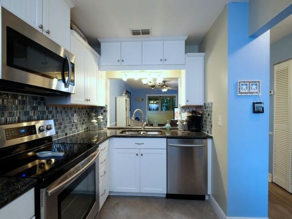 Holmes Beach Vacation Rental - Short Walk to Beach