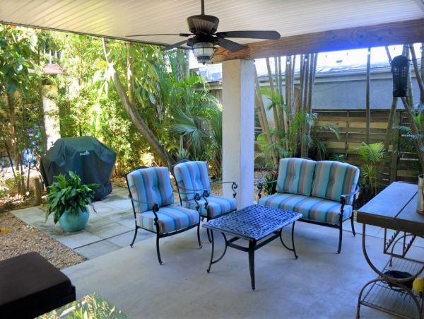 Holmes Beach Vacation Rental - Short Walk to Beach