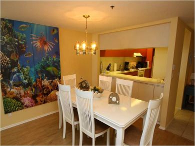 Dining Area Seats Six