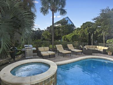 Blue Mountain Beach Luxury 4 Bedroom Home Blue Mountain Beach Luxury 4 Bedroom Home
