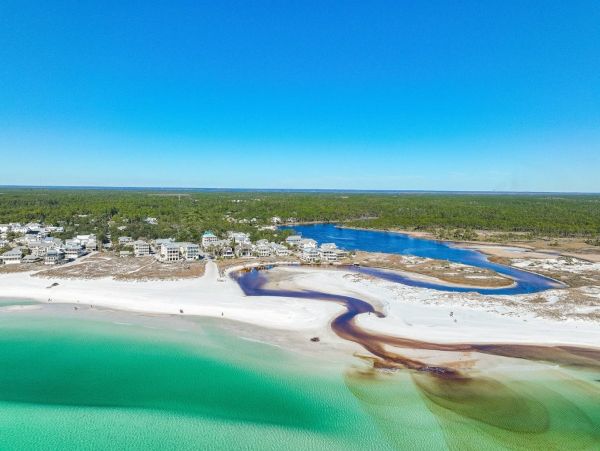 Grayton Beach Stunning 6 Bedroom Gulf Front Home with a Private Pool