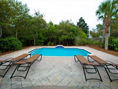 Poolside Sun Loungers