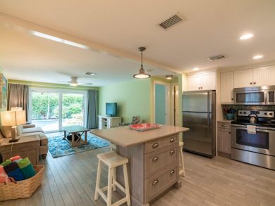 Ground Level Half Duplex with Two Bedrooms 1 Block to Beach
