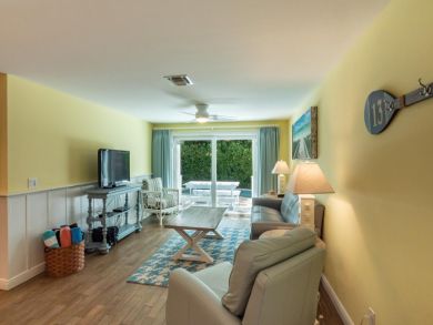 Two Bedroom Vacation Rental  Anna Maria Island Private Pool