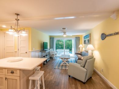 Two Bedroom Vacation Rental  Anna Maria Island Private Pool