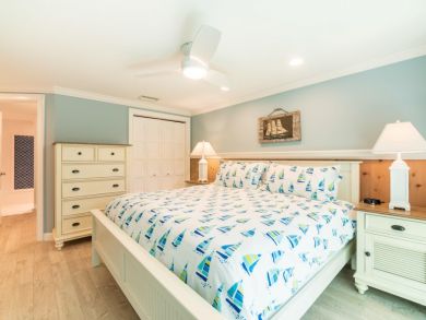Anna Maria Island 2 Bedroom West of Gulf Drive