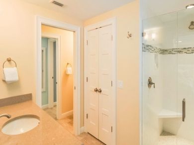 Anna Maria Island 2 Bedroom West of Gulf Drive