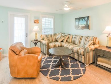 Anna Maria Island 2 Bedroom West of Gulf Drive