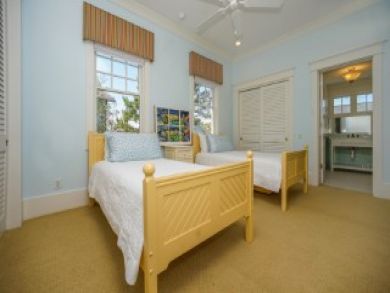 Watersound Beach Vacation Home Sleeps 12 Guests. Watersound Beach Vacation Home Sleeps 12 Guests.
