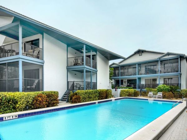 Luxury Three Bedroom Rental on the Beach Anna Maria Island