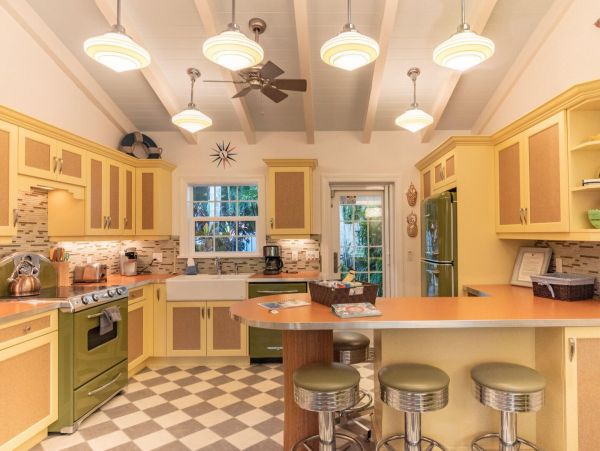 Lovely Cottage in Holmes Beach Walk to Beach