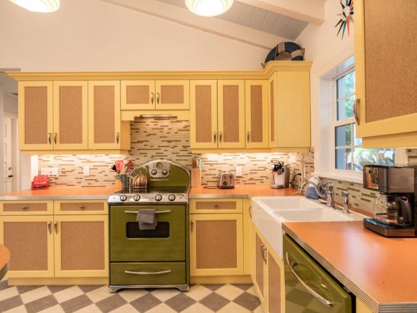 Lovely Cottage in Holmes Beach Walk to Beach