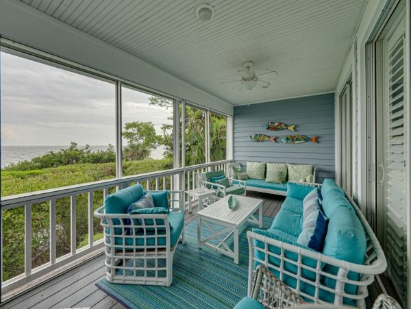 Boca Grande Four Bedroom Pool Home Sleeps 8 Walk to Beach