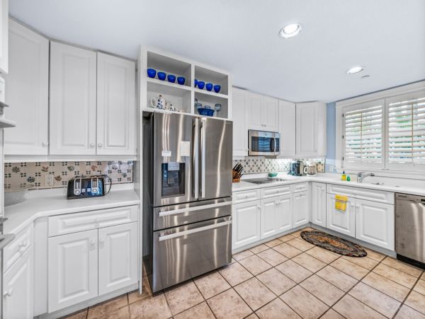 Boca Grande Four Bedroom Pool Home Sleeps 8 Walk to Beach