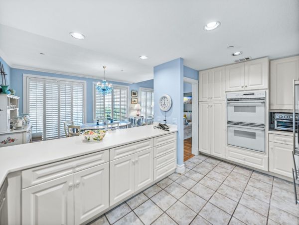 Boca Grande Four Bedroom Pool Home Sleeps 8 Walk to Beach