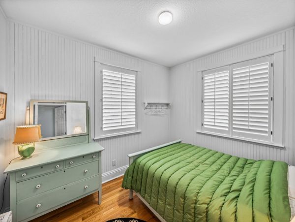 Boca Grande Four Bedroom Pool Home Sleeps 8 Walk to Beach