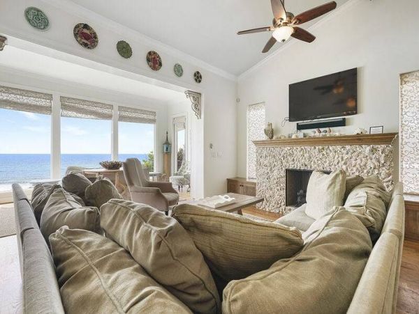 Luxury Beach Vacation Home with Private Pool Eight Bedrooms
