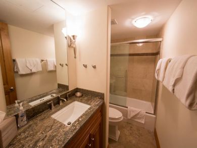 Vail 1 Bedroom Vacation Rental Short Walk To Shuttle Lifts