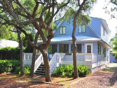 Walk to Beach Vacation Home in Grayton Beach, Florida