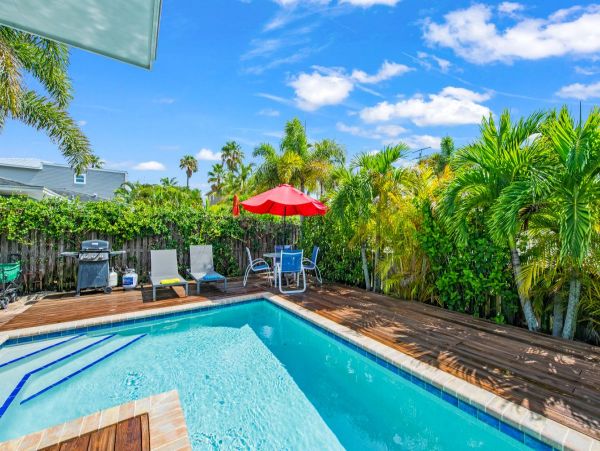 Anna Maria Island Holmes Beach Home 885243