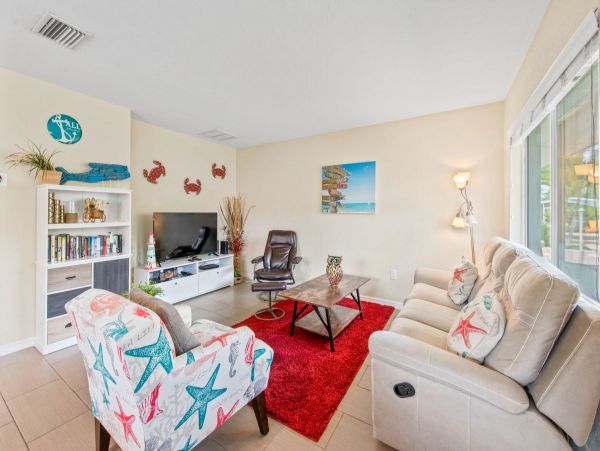 Anna Maria Island Holmes Beach Home 885243
