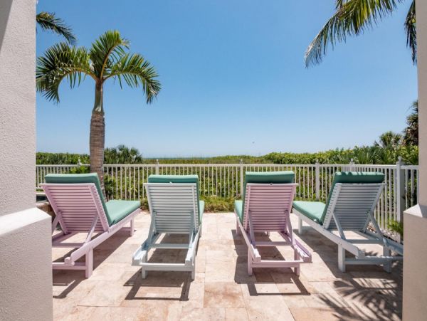 Anna Maria Island Beach House for Rent with POOL