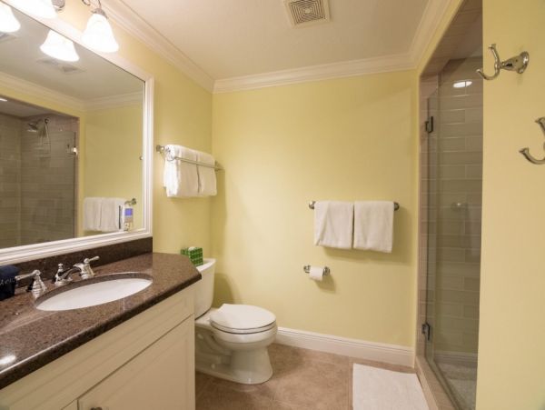 Anna Maria Island Beach House for Rent with POOL