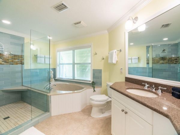 Anna Maria Island Beach House for Rent with POOL