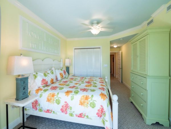 Anna Maria Island Beach House for Rent with POOL