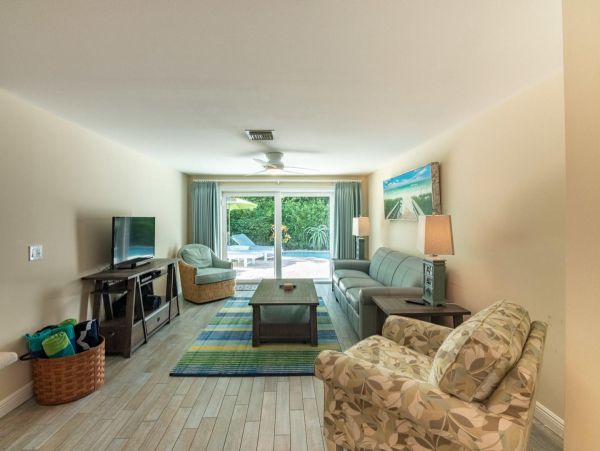 Anna Maria Island Holmes Beach Home 885251