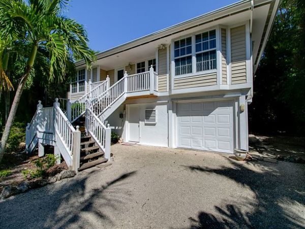 Sanibel Luxury Pool Home 4 Bedrooms Sleeps 8 Walk To Beach