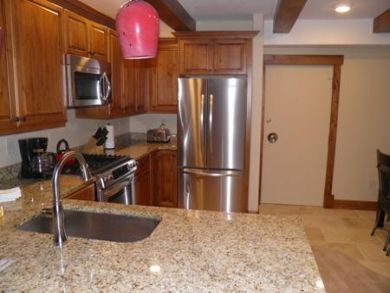 Kitchen with Stainless Steel Appliances Kitchen with Stainless Steel Appliances