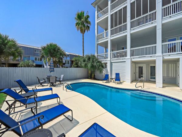 Six Bedroom Gulf View Vacation Home in Grayton Beach