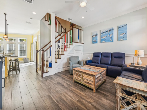 Holmes Beach Stunning 3 Bedroom Vacation Pool Home - additional view, photo 2