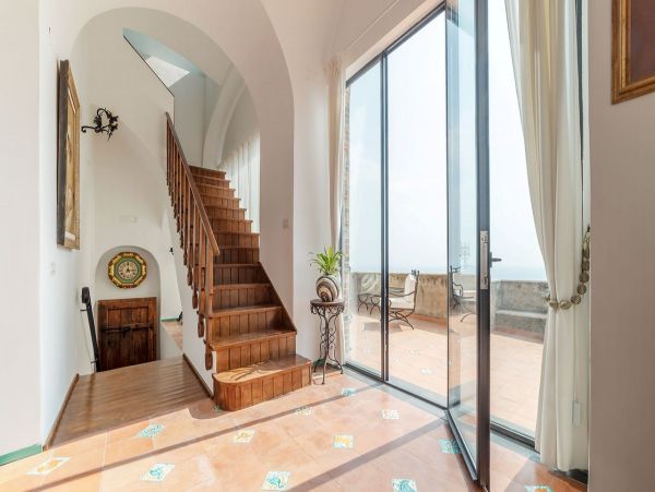 Ocean Views Amalfi Vacation Home Six Bedroom