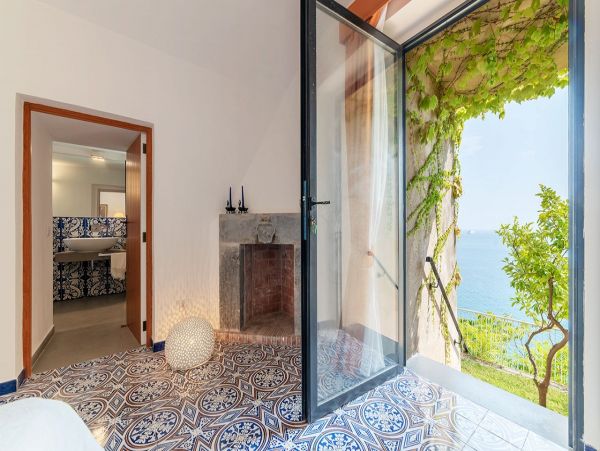 Ocean Views Amalfi Vacation Home Six Bedroom
