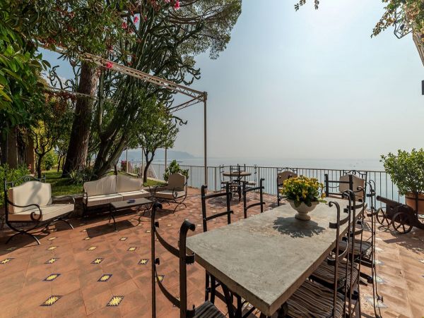Ocean Views Amalfi Vacation Home Six Bedroom