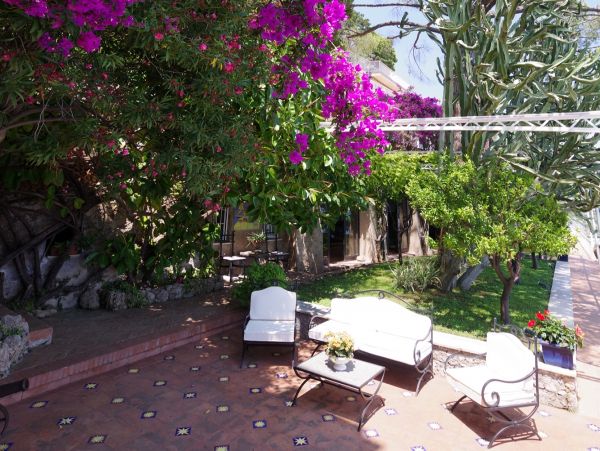 Ocean Views Amalfi Vacation Home Six Bedroom