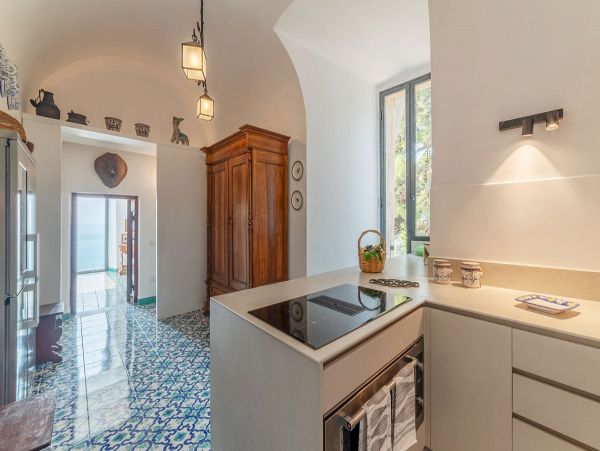Ocean Views Amalfi Vacation Home Six Bedroom