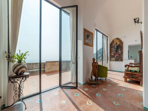 Ocean Views Amalfi Vacation Home Six Bedroom