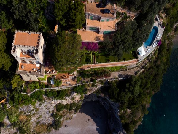 Ocean Views Amalfi Vacation Home Six Bedroom