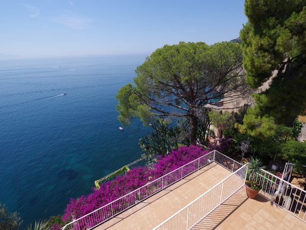 Ocean Views Amalfi Vacation Home Six Bedroom