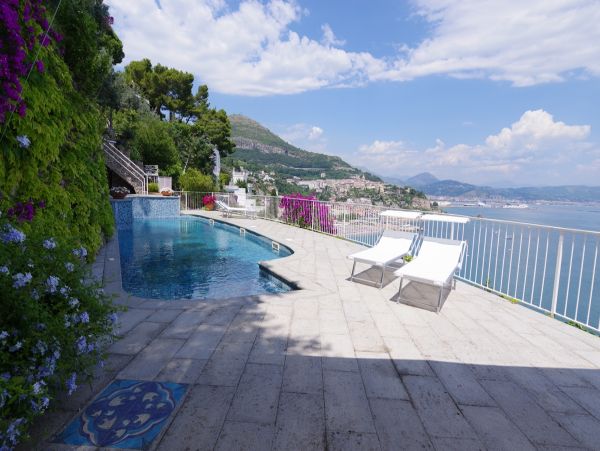 Ocean Views Amalfi Vacation Home Six Bedroom