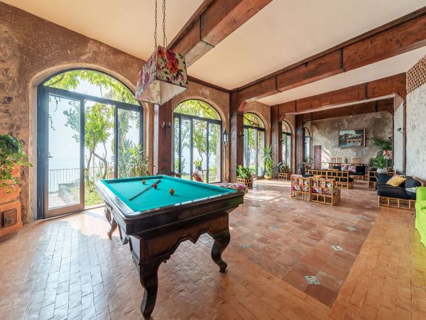 Ocean Views Amalfi Vacation Home Six Bedroom