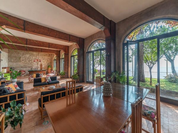 Ocean Views Amalfi Vacation Home Six Bedroom