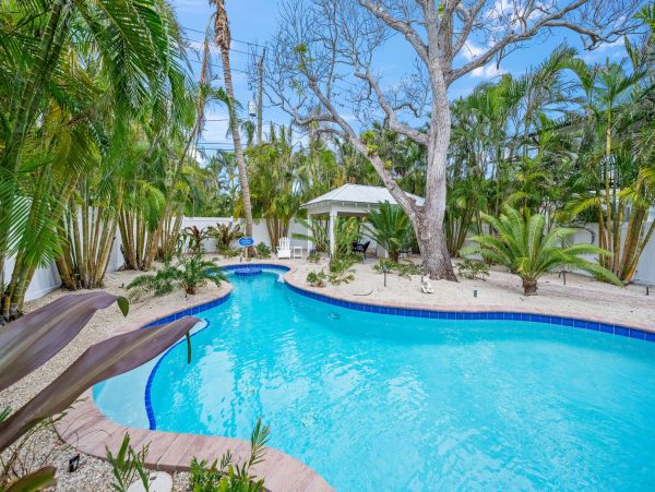 Charming Retreat with Lagoon-Style Pool & Prime Anna Maria Island Location