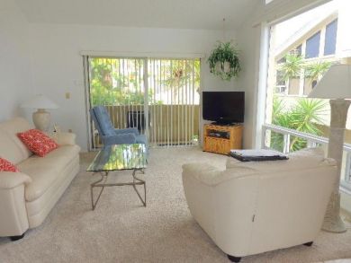 Venice Condo - Sleeps 4 - Pool & Beach