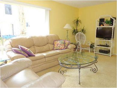 Venice Condo for Rent - One Bedroom - Gulf Front Swimming Pool