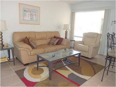 Venice Condo for Rent - 2 Bedrooms - Beach