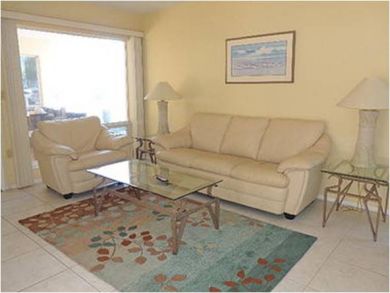 Vacation Condo in Venice - 2 Bedrooms - Pool & Beach